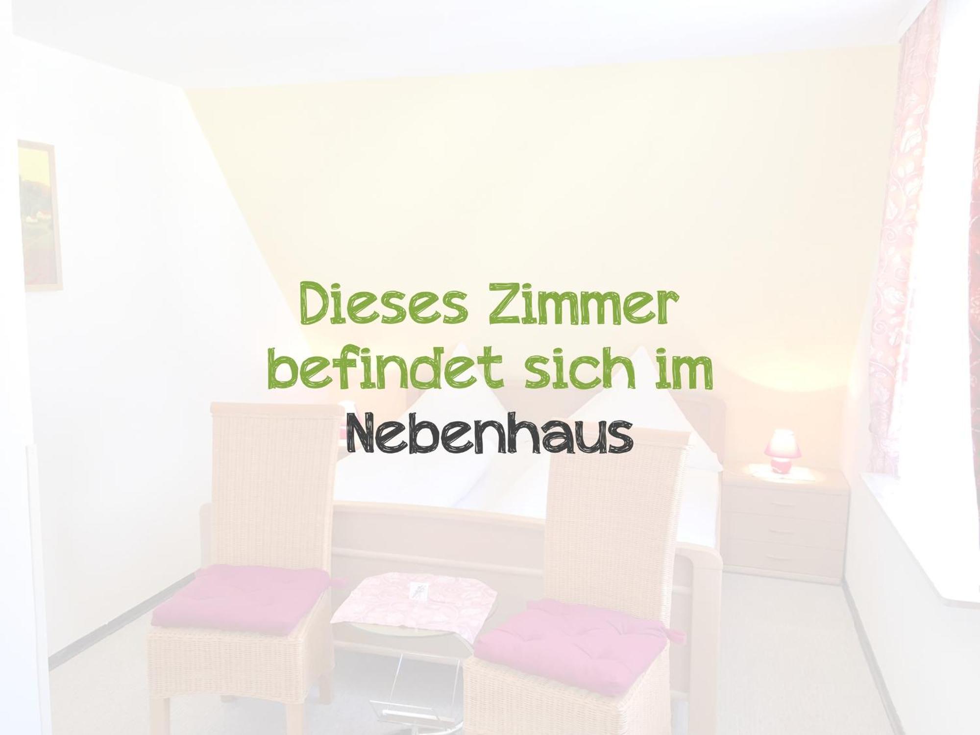 Hotel Weingut Schuetzen Senheim Ruang foto
